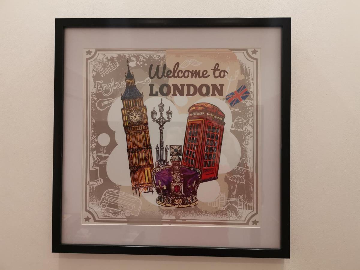 لندن City Prime Apartments المظهر الخارجي الصورة A souvenir from London