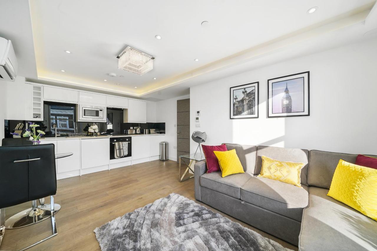 لندن City Prime Apartments المظهر الخارجي الصورة Interior of a serviced apartment in London